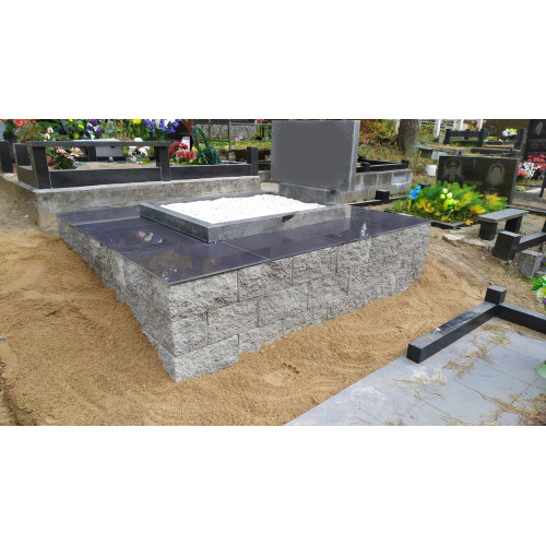 Благоустройство из бессерного блока в несколько уровней