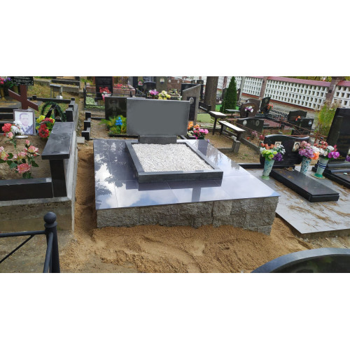 Благоустройство из бессерного блока в несколько уровней